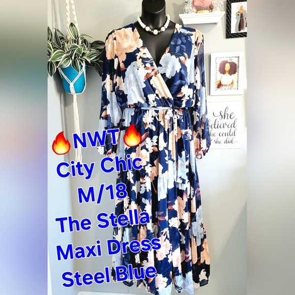City Chic Dresses & Skirts - 🔥NWT City Chic 18 Stella Maxi Dress